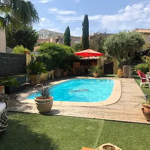 https://chez-guy.fr-provencehotel.com