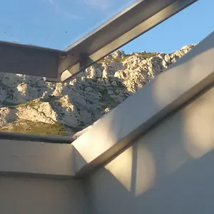 petite-maison-dans-le-parc-national-des-calanques.fr-provencehotel.com/